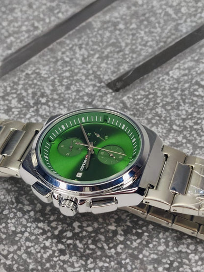 Unleash Bold Luxury Watch with the Wan Wat Green Dial & Silver Original Belt – 3 Meters of Precision and Elegance! Automatic Movement, A1 Quality by Mamaishi