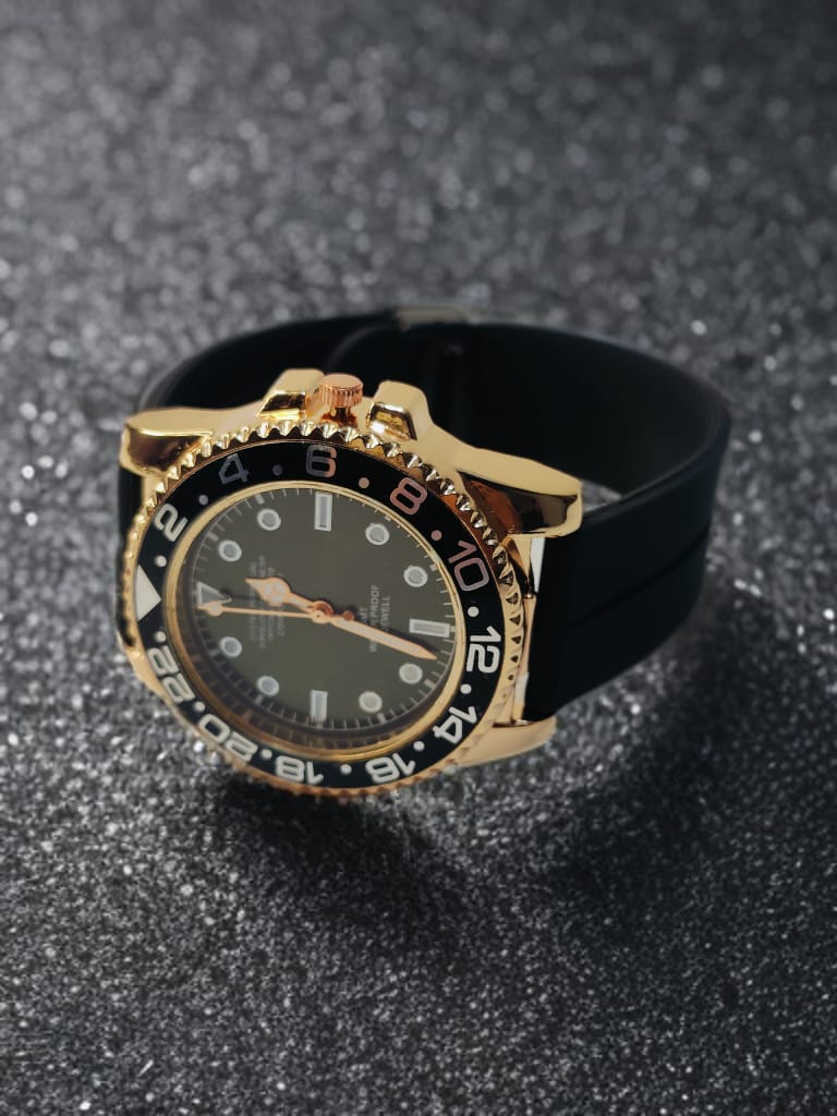 MasterLock Chrono Gold Timeless Luxury Mens Watch Meets Ultimate Security