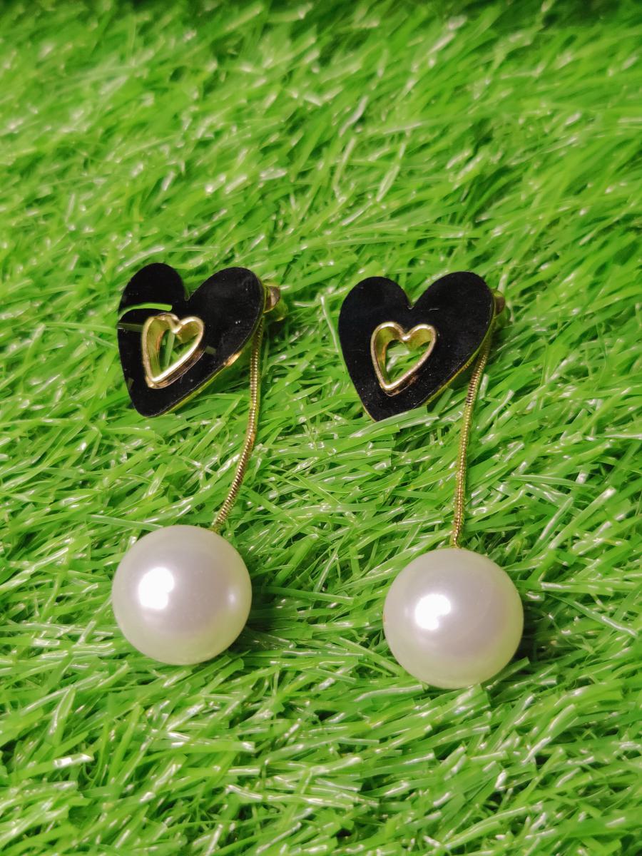 Charming Heart-Shaped Earrings for Women & Girls – Available in Multiple Stunning Colors!